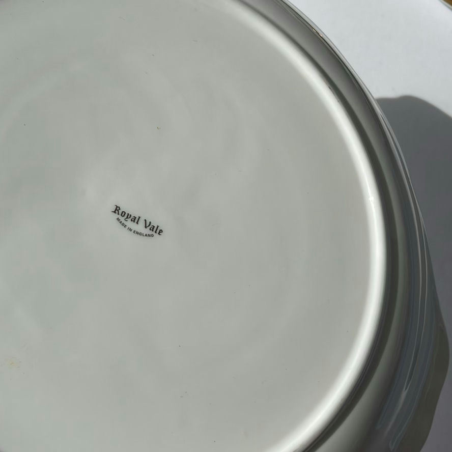 Various Christmas Plates - image 16 of 19