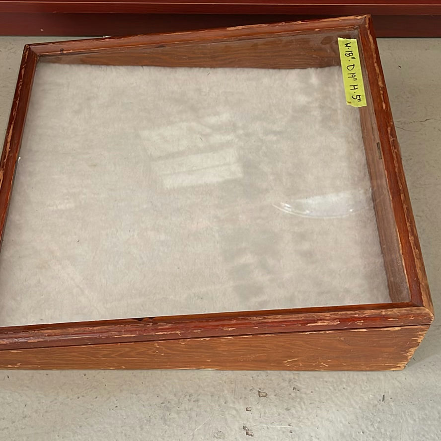 Antique Display Cabinet - image 4 of 6