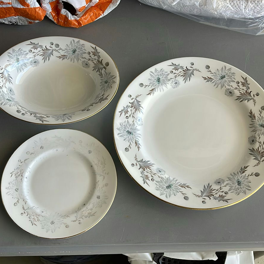 Royal Doulton Yorkshire Rose Dishes And My Fair Lady Coalport - image 7 of 11
