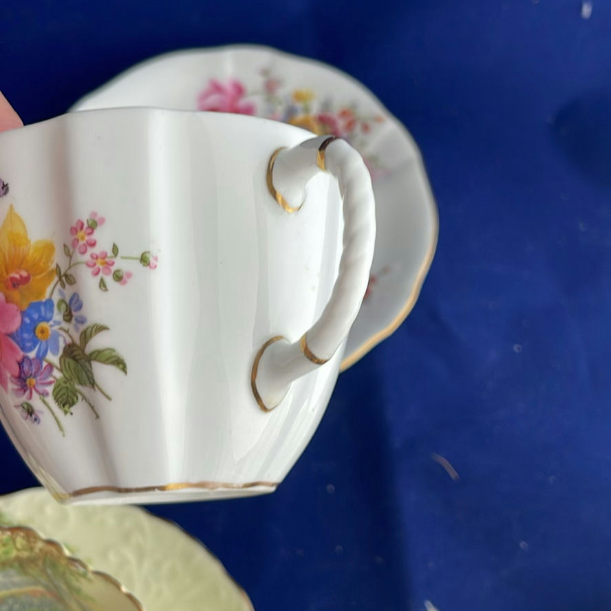 Antique and Vintage Teacups and Saucers  - image 19 of 33
