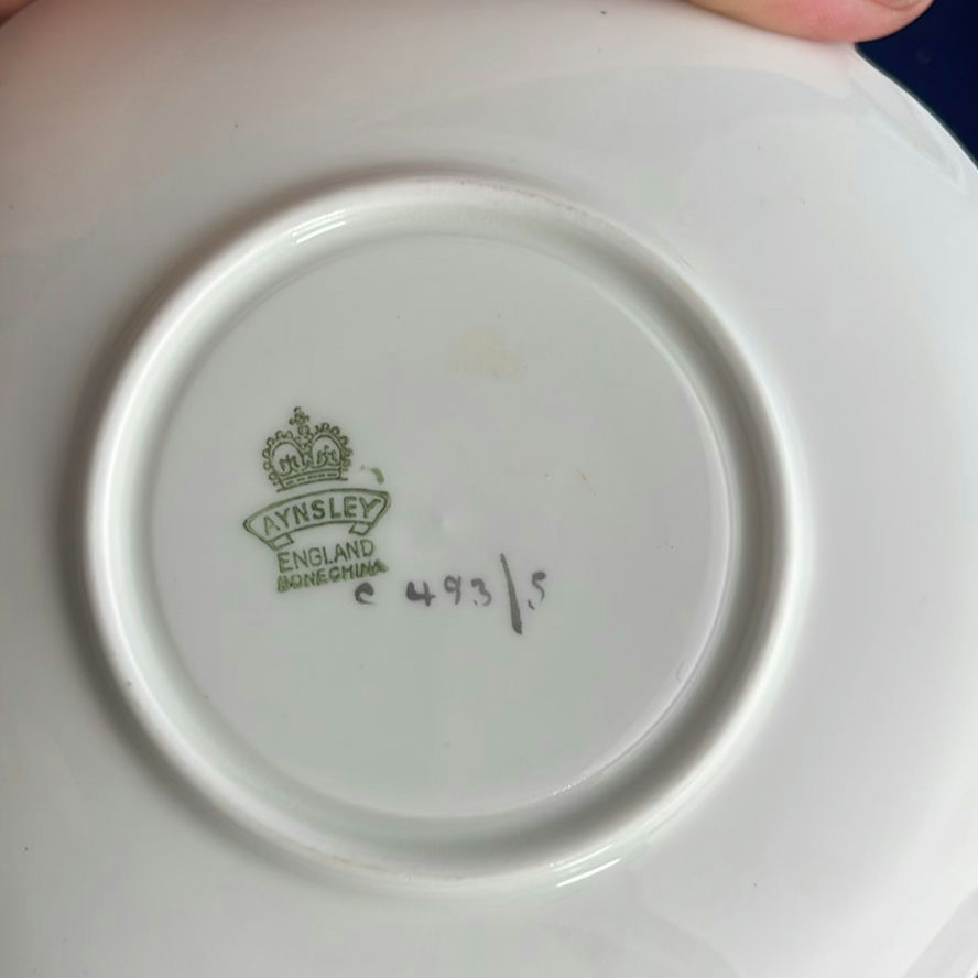 Antique and Vintage Teacups and Saucers - image 15 of 33