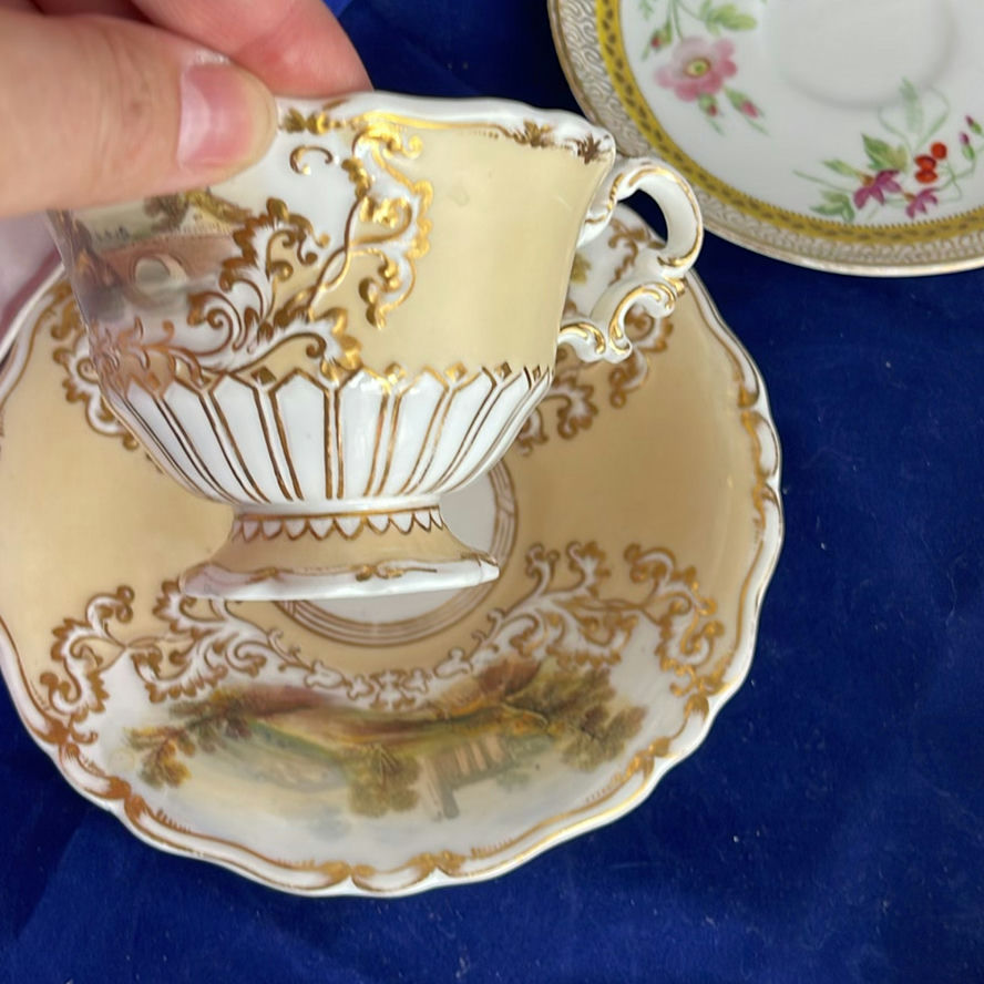 Antique and Vintage Teacups and Saucers - image 28 of 33