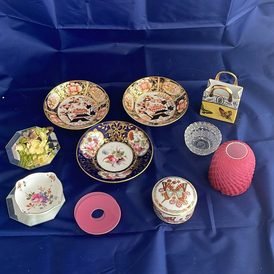 Antique Plates, RCD Butterfly Trinket Box and more - image 1 of 15