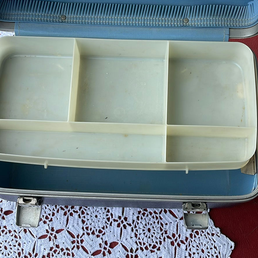 Vintage Samsonite Profile Hard Shell Train Case - image 4 of 7