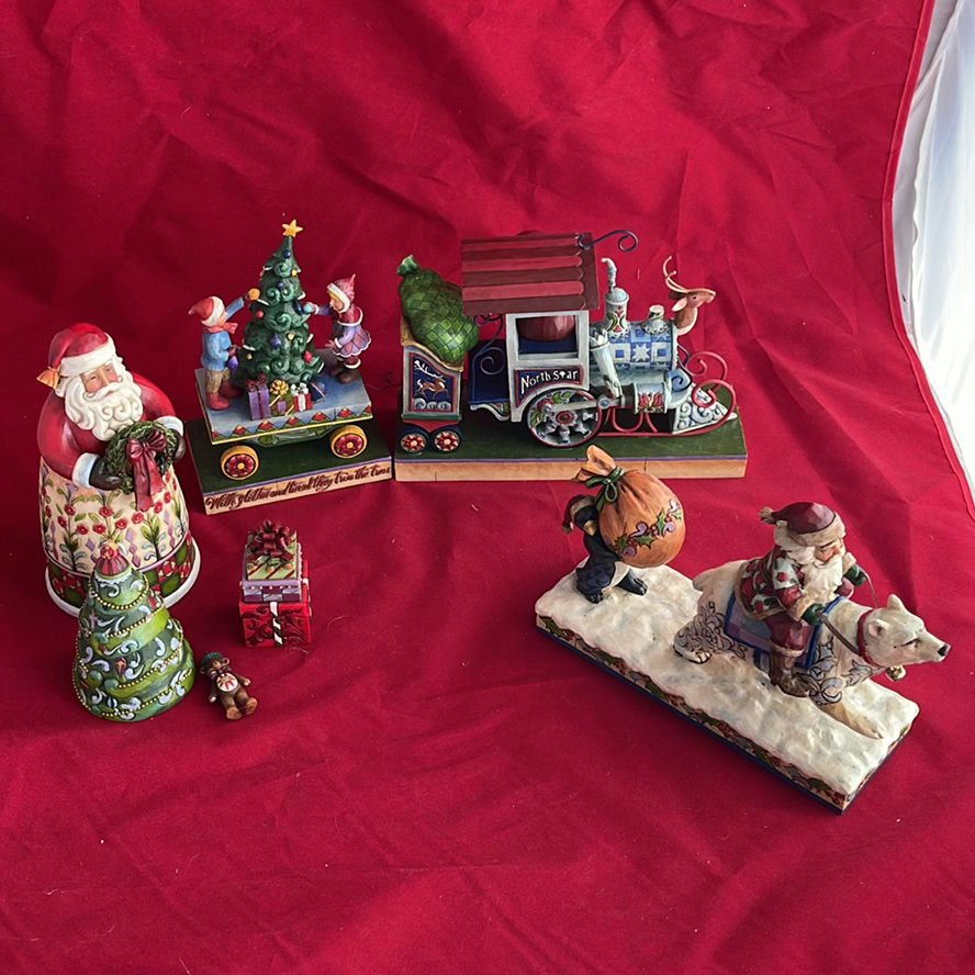Jim Shore Christmas Figures  - image 1 of 18