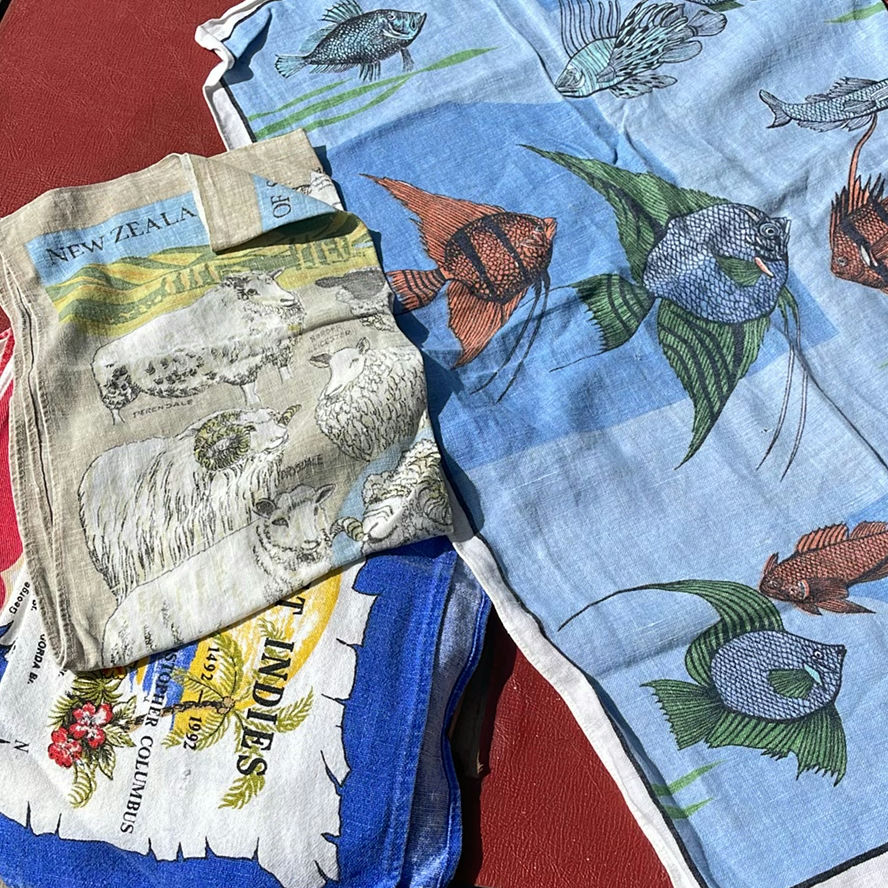 Vintage Tea Towels - image 11 of 15