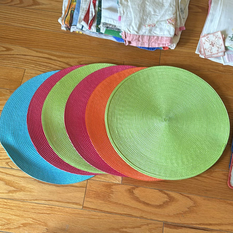 Vintage Placemats And More - image 6 of 12