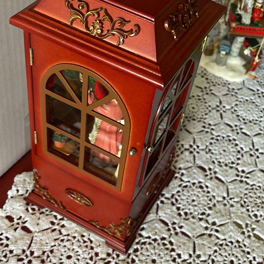 Dept 56 Irish All I Want and House and Evergreen Tree and Musical Wooden Box - image 13 of 15