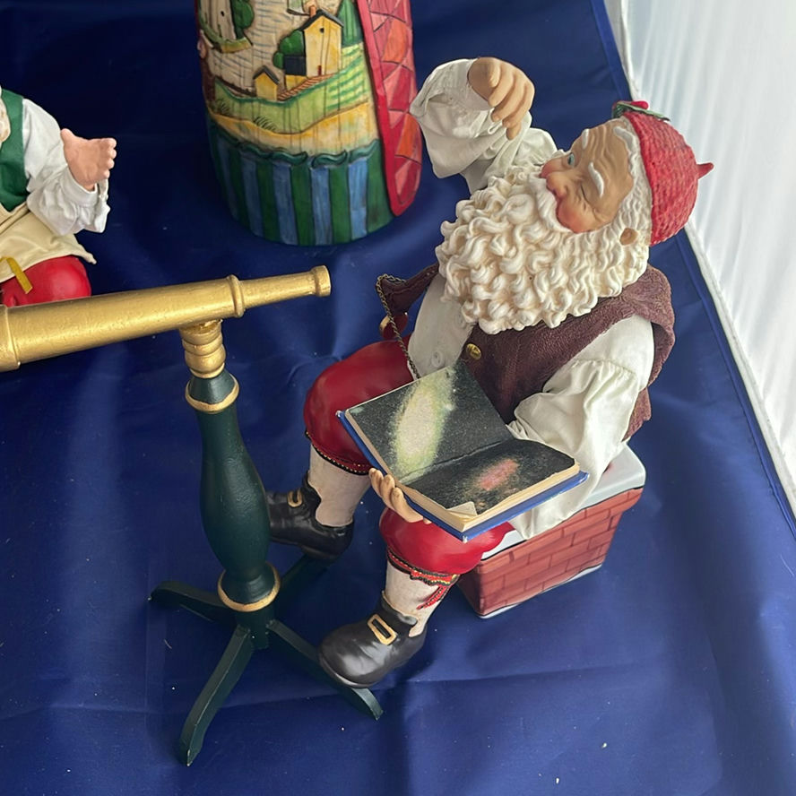 Decorative Santa Lot including Jim Shore Santa holding Boat - image 12 of 19