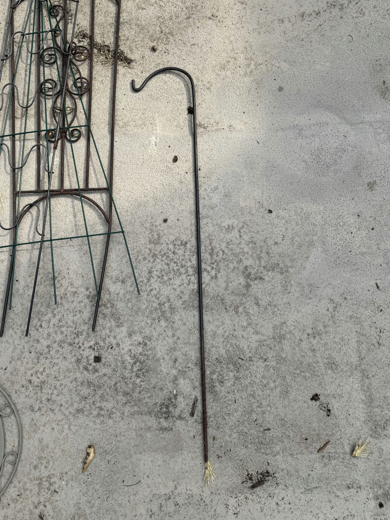 Various Metal Plant Holders - image 6 of 9