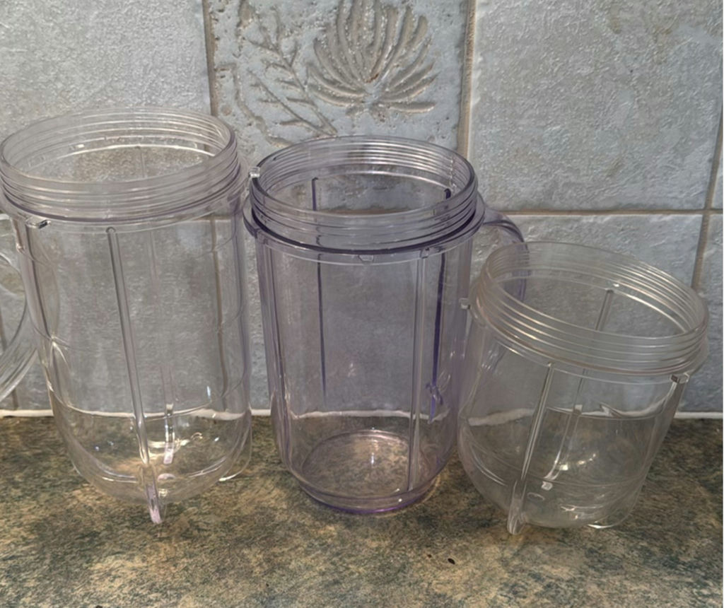 Magic Bullet and Measuring Cups - image 6 of 6