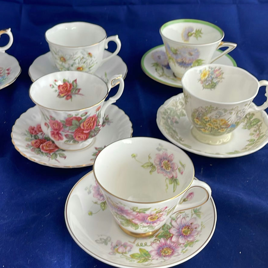Royal Albert and Royal Doulton Cups and Saucers - image 5 of 20