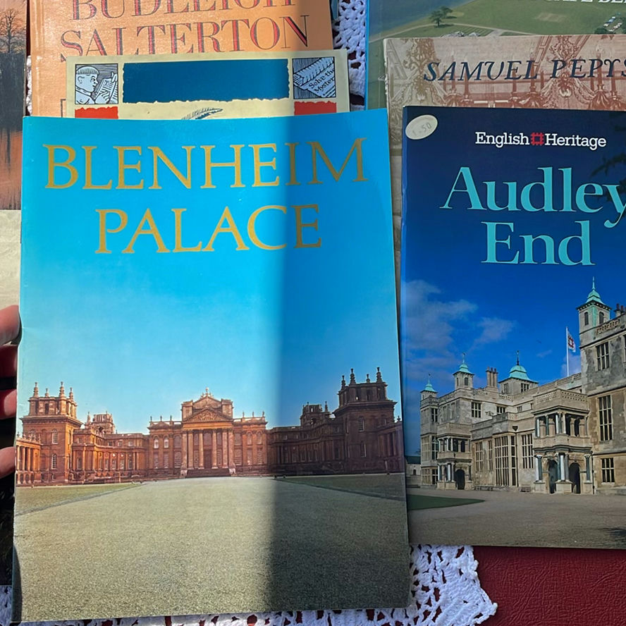 Books about Castles and Homes in the United Kingdom - image 5 of 13