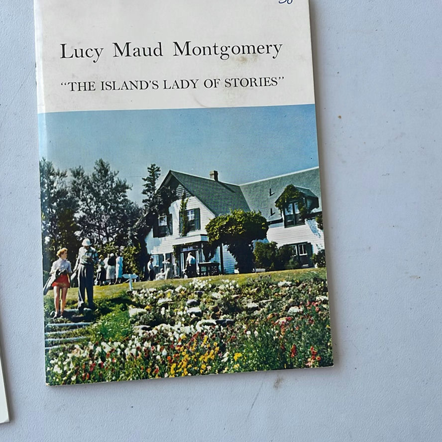Maud Lewis Books - image 2 of 8