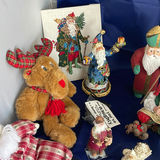 Decorative Santa Lot including Jim Shore Santa holding Boat - thumbnail 3 of 19