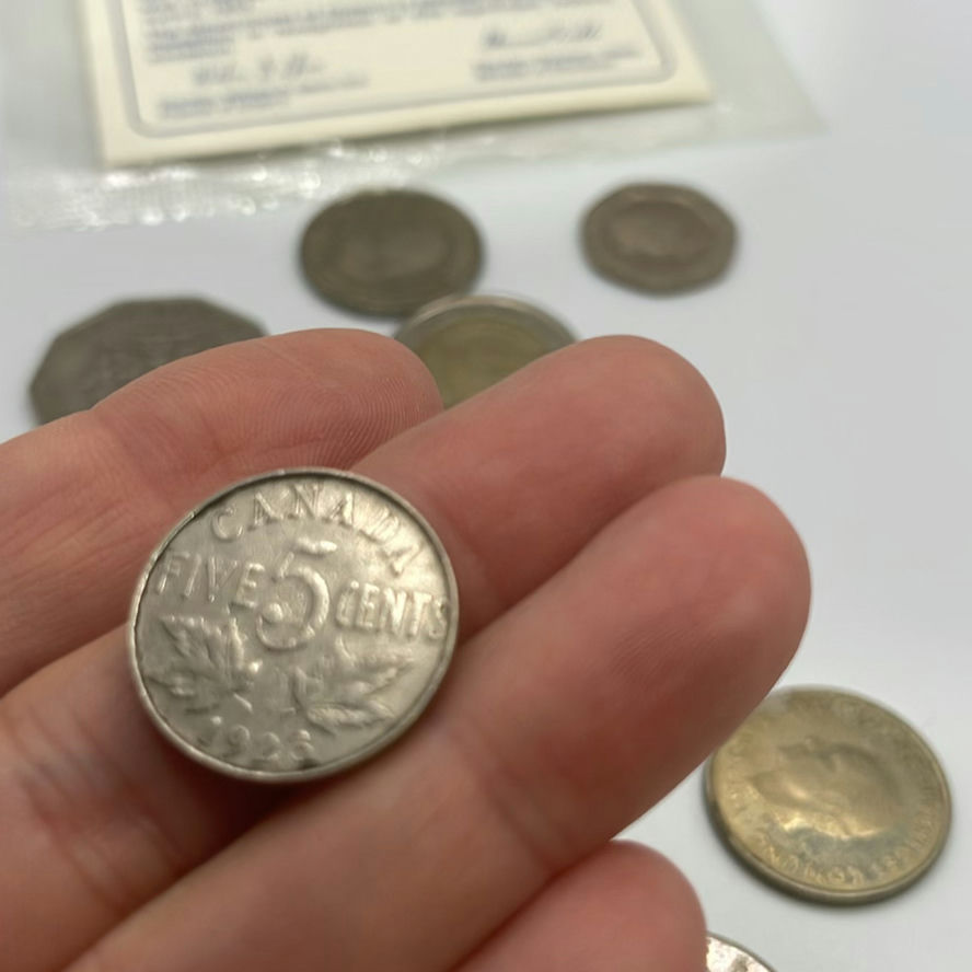 Various Currency - image 8 of 10