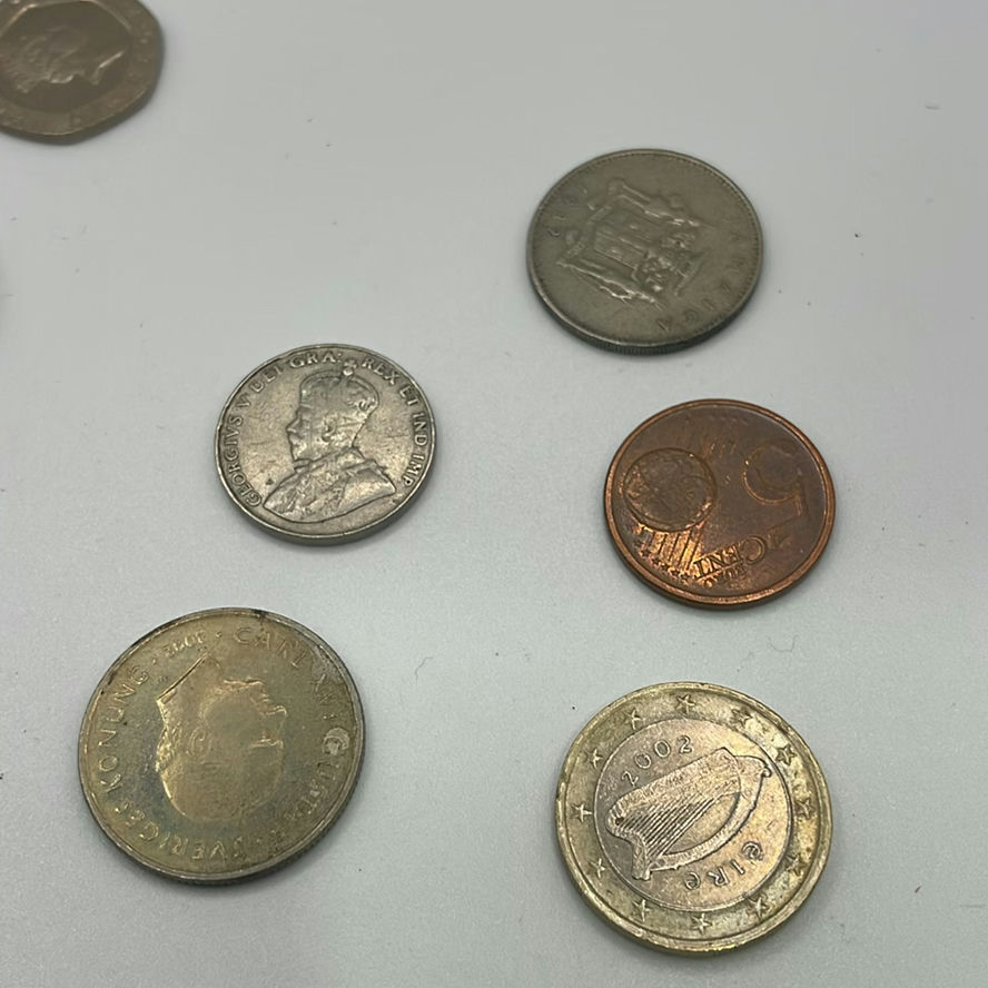Various Currency - image 7 of 10
