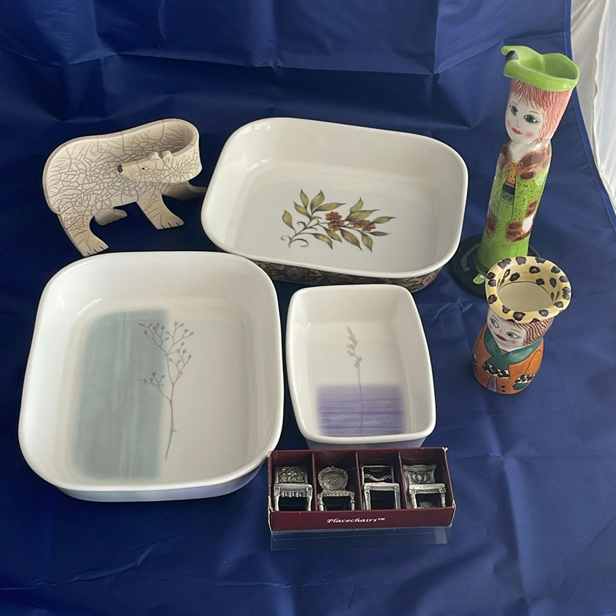 Royal Doulton Serving/Baking Dishes, Polar Bear and more - image 1 of 23