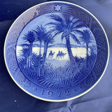 Vintage and Antique Plates, Delft Trivet and small Bowl - thumbnail 12 of 24