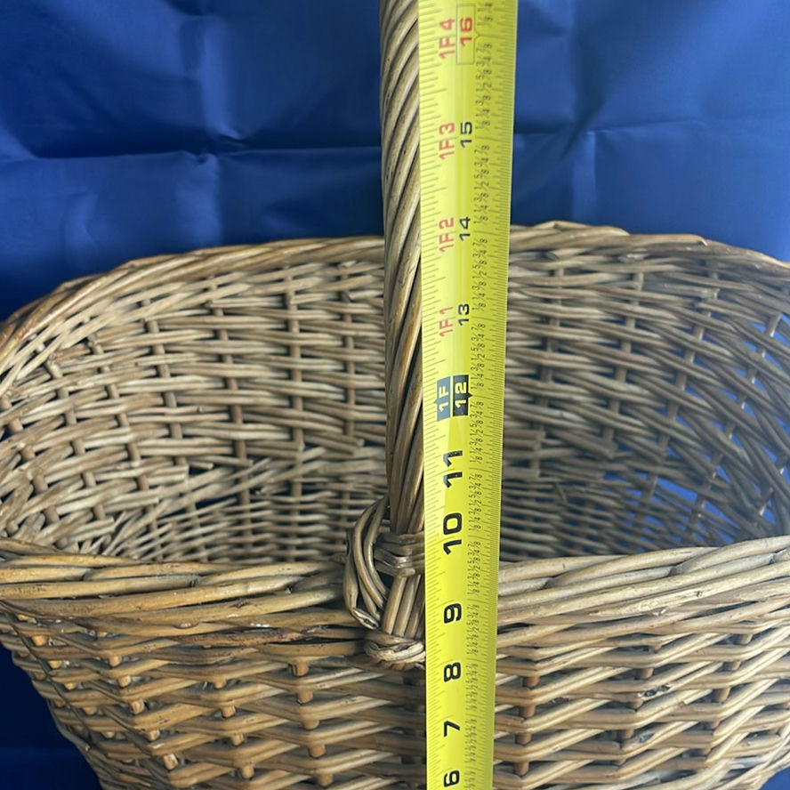 Vintage Baskets - image 5 of 10