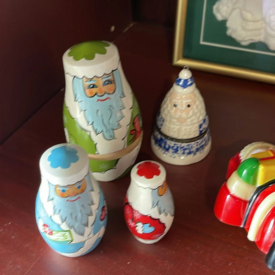 Santa Figures and Framed Art - image 11 of 12