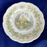 Royal Albert and Royal Doulton Cups and Saucers  - thumbnail 20 of 20
