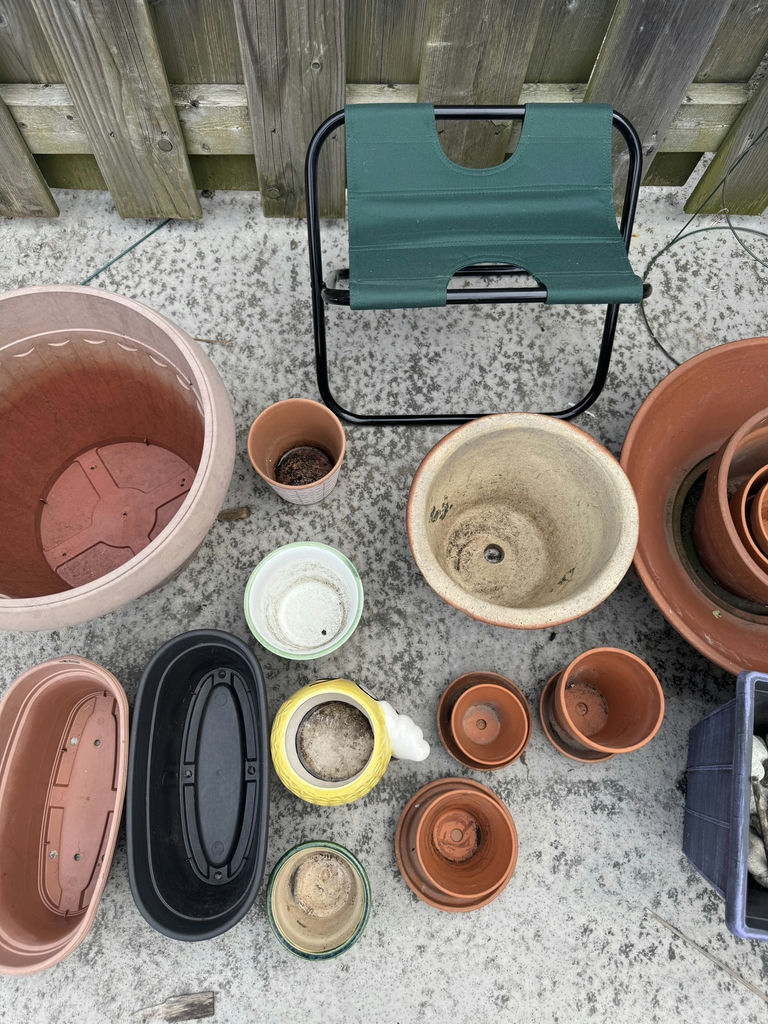 Various Planting Items - image 3 of 7