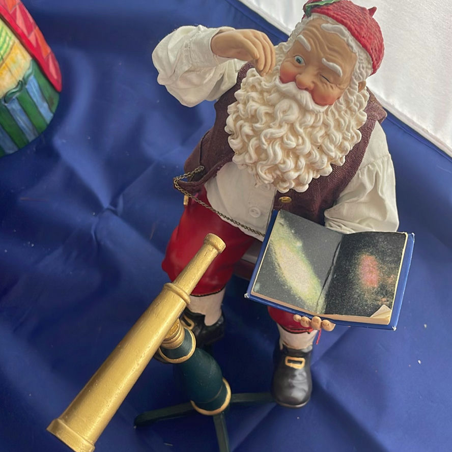 Decorative Santa Lot including Jim Shore Santa holding Boat - image 13 of 19