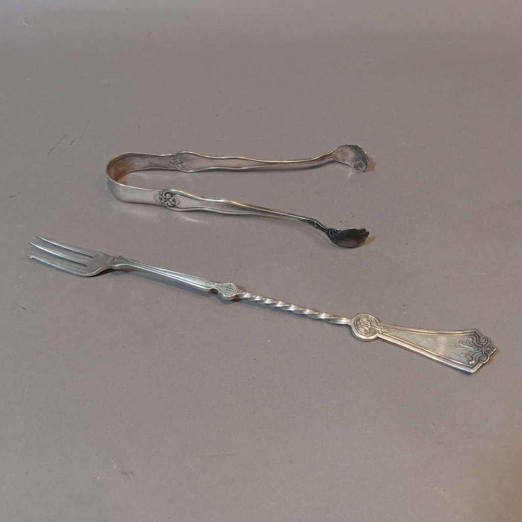 Fancy Silverplate Tableware - image 9 of 15