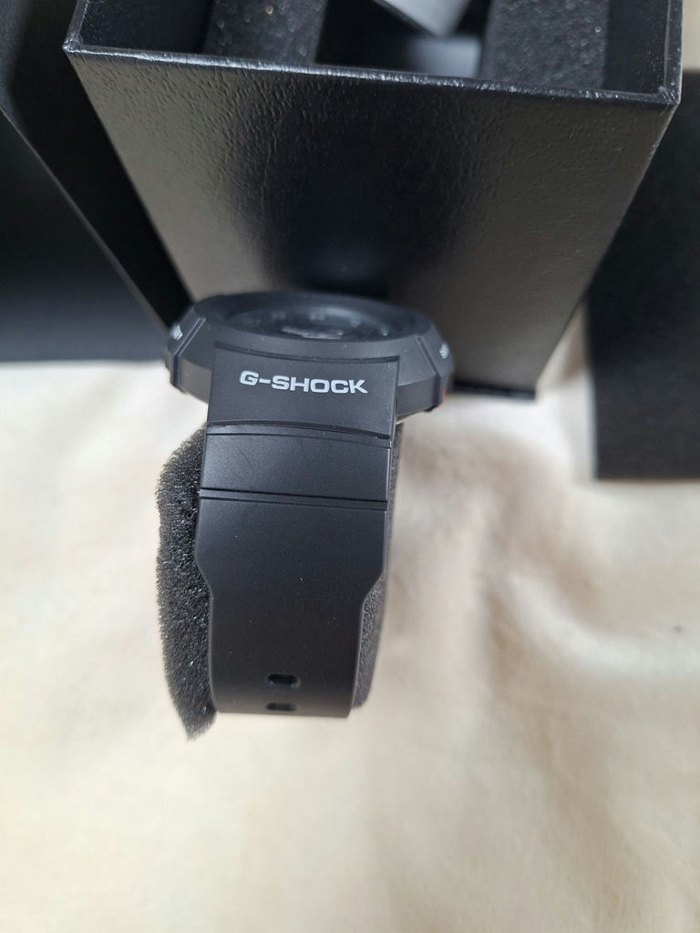 Casio G-Shock AWG-M520-1AJF Wristwatch with Box and Manual - image 4 of 9