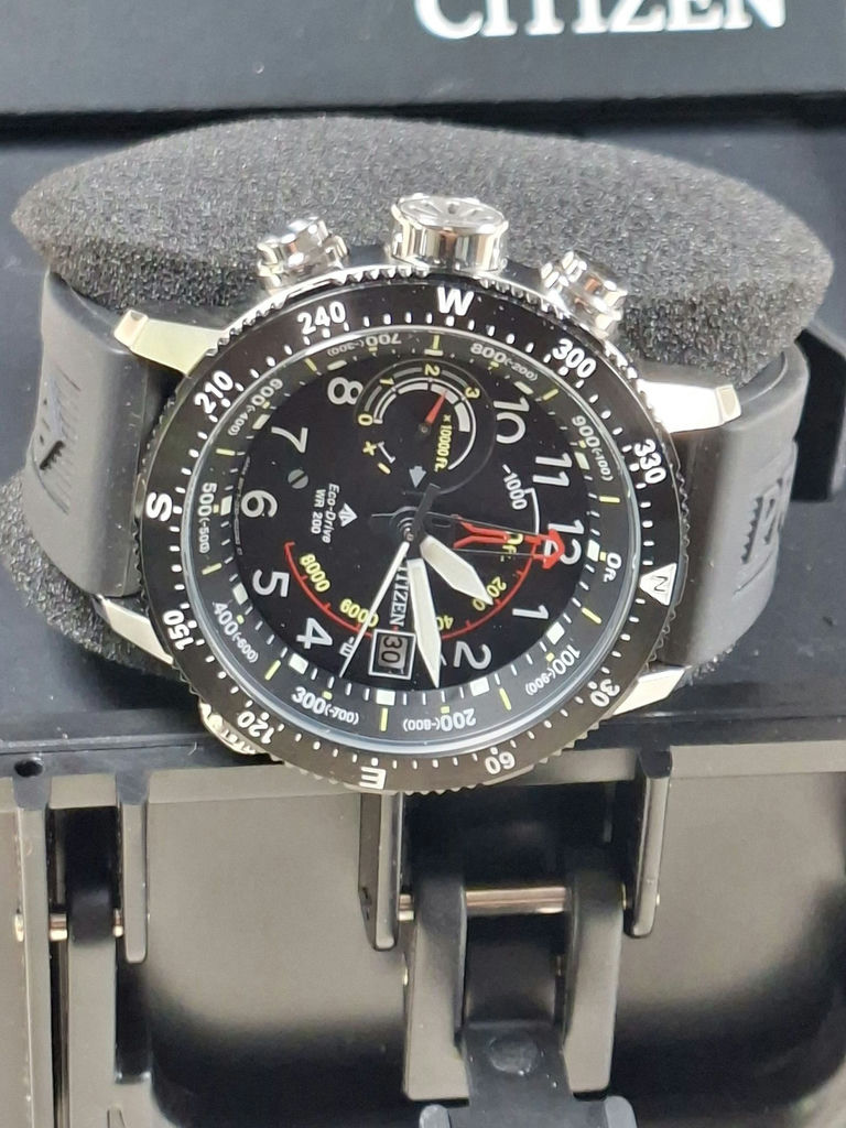 Citizen Eco-Drive Promaster Altichron Wristwatch - image 7 of 9