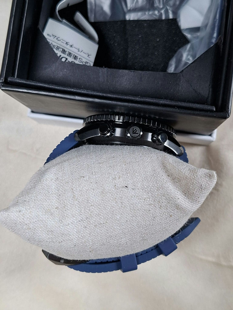 Citizen Eco-Drive GPS Diver Watch CC5006-06L - image 3 of 9