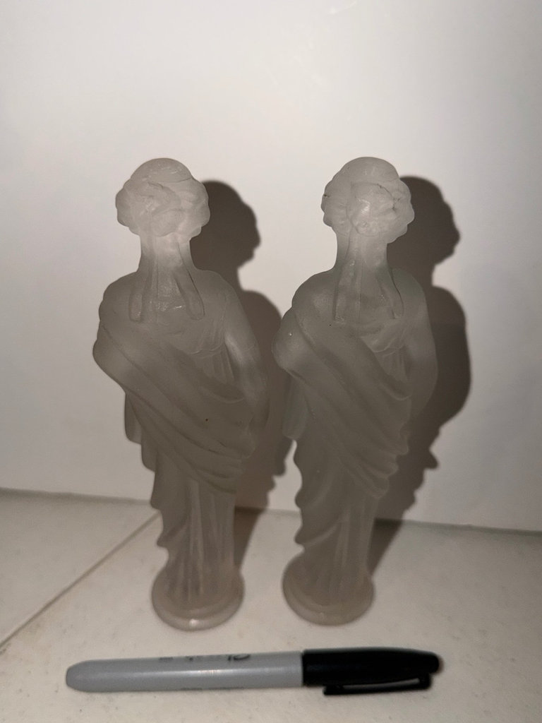 Pair of frosted white statues, Frosted Vase  - image 2 of 7