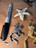Assorted vintage metal animal and nature pins - thumbnail 3 of 6