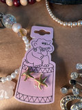 Assorted Vintage Costume Jewelry and Accessories - thumbnail 4 of 13