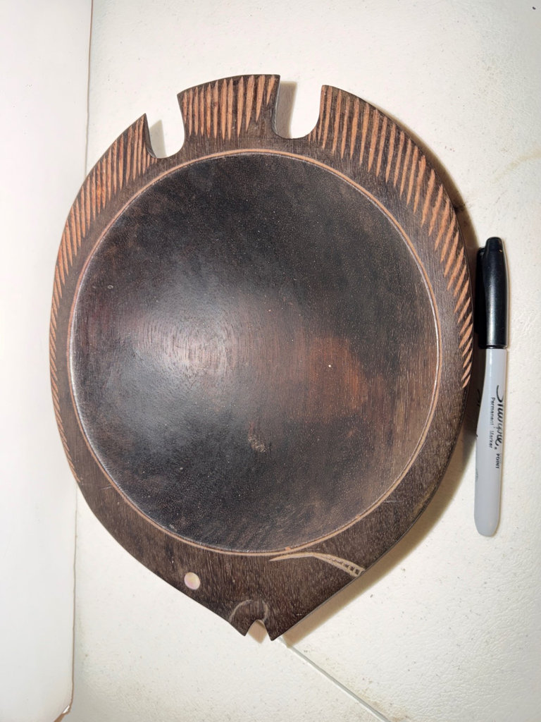 Assorted ceramic pottery pieces, Wood Bowl - image 9 of 10