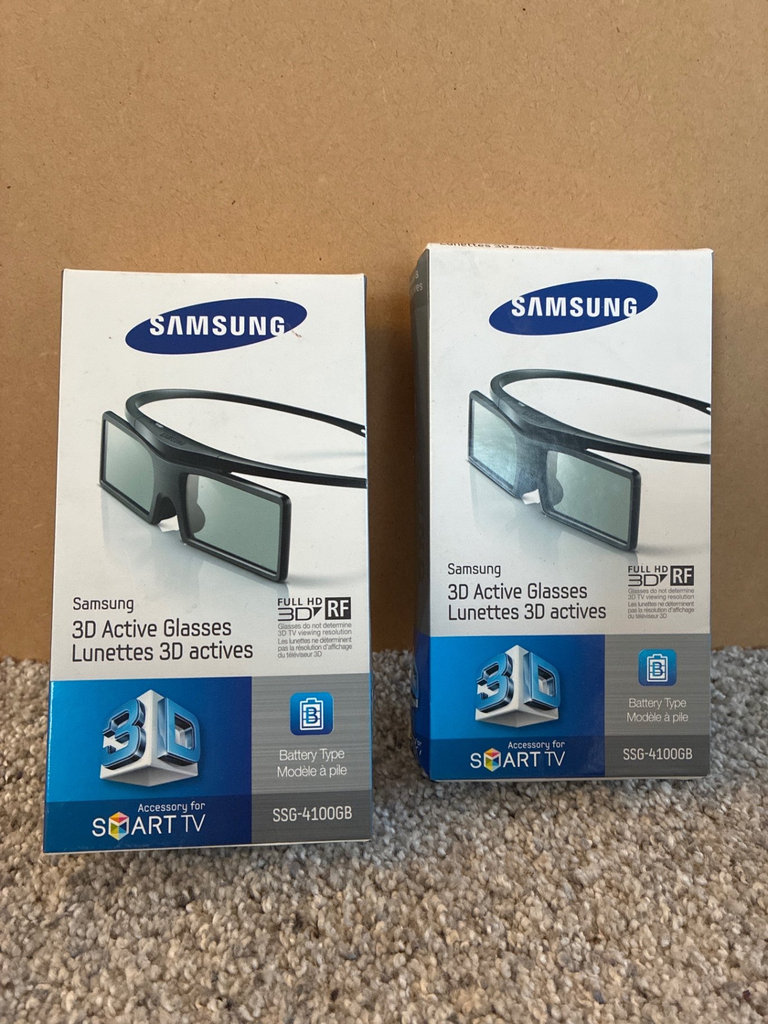 DVD+VCR Combo Player with Samsung 3D Glasses and Bose Headphones - image 5 of 12