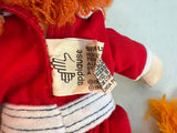 Curious George plush with four fashion dolls - thumbnail 9 of 11