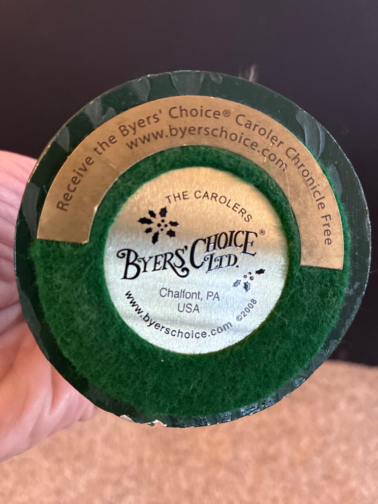 Byers' Choice Carolers Figurines - image 10 of 13