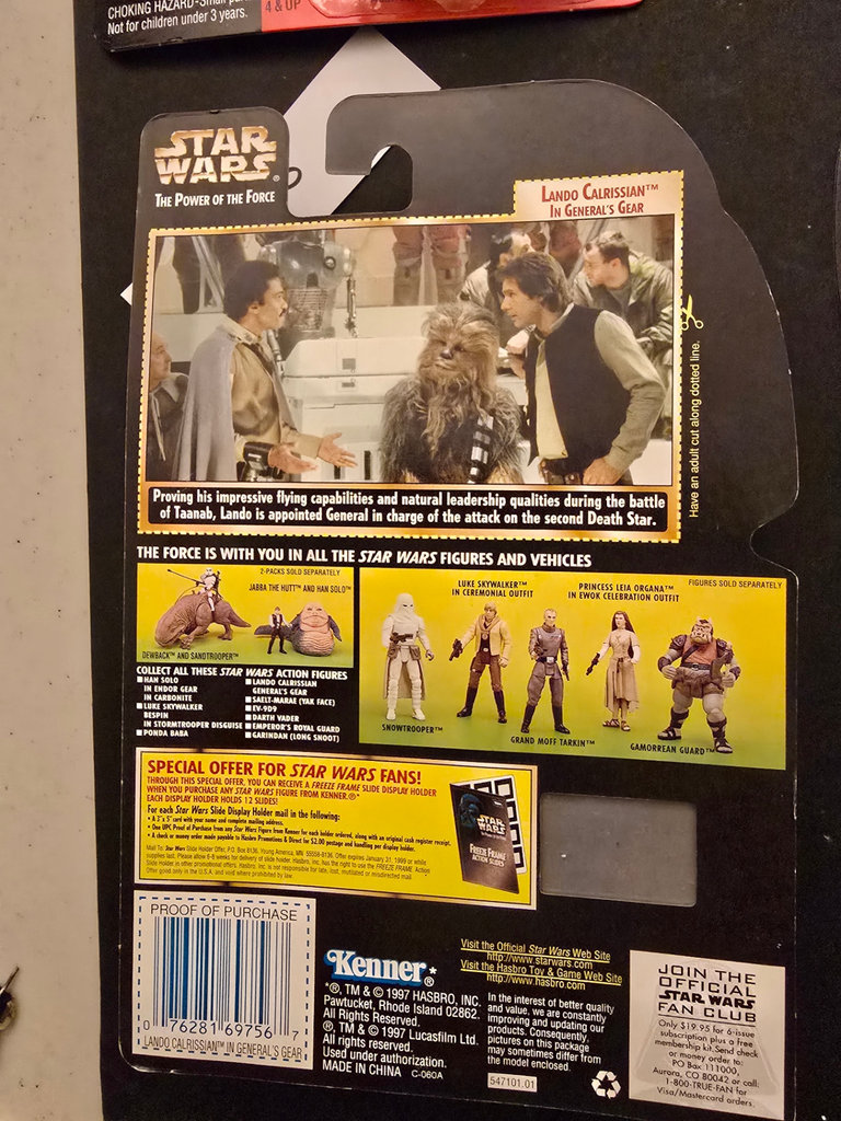 Star Wars The Power of the Force action figures (Luke Skywalker, Darth Vader, Sandtrooper, Lando Calrissian) - image 6 of 10