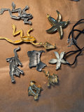 Assorted vintage metal animal and nature pins - thumbnail 6 of 6