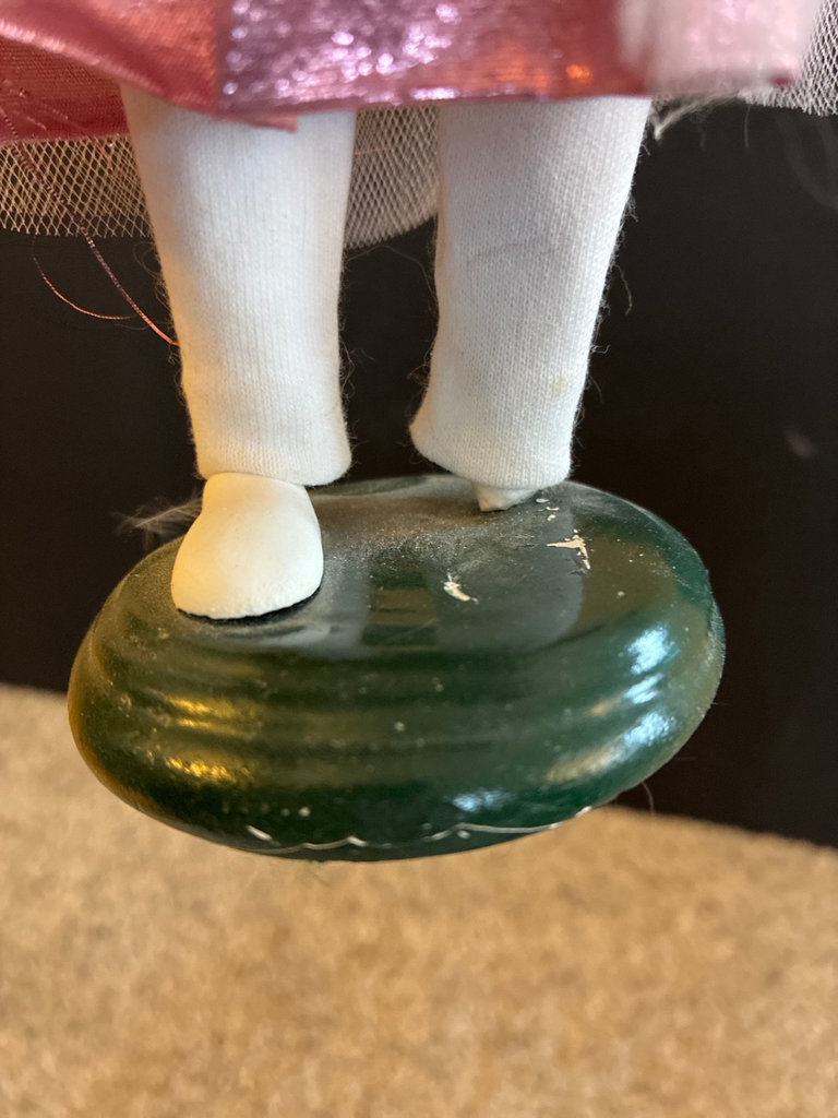 Byers' Choice Carolers Figurines - image 12 of 13