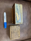 Assorted vintage trinket boxes and decorative tins - thumbnail 3 of 13