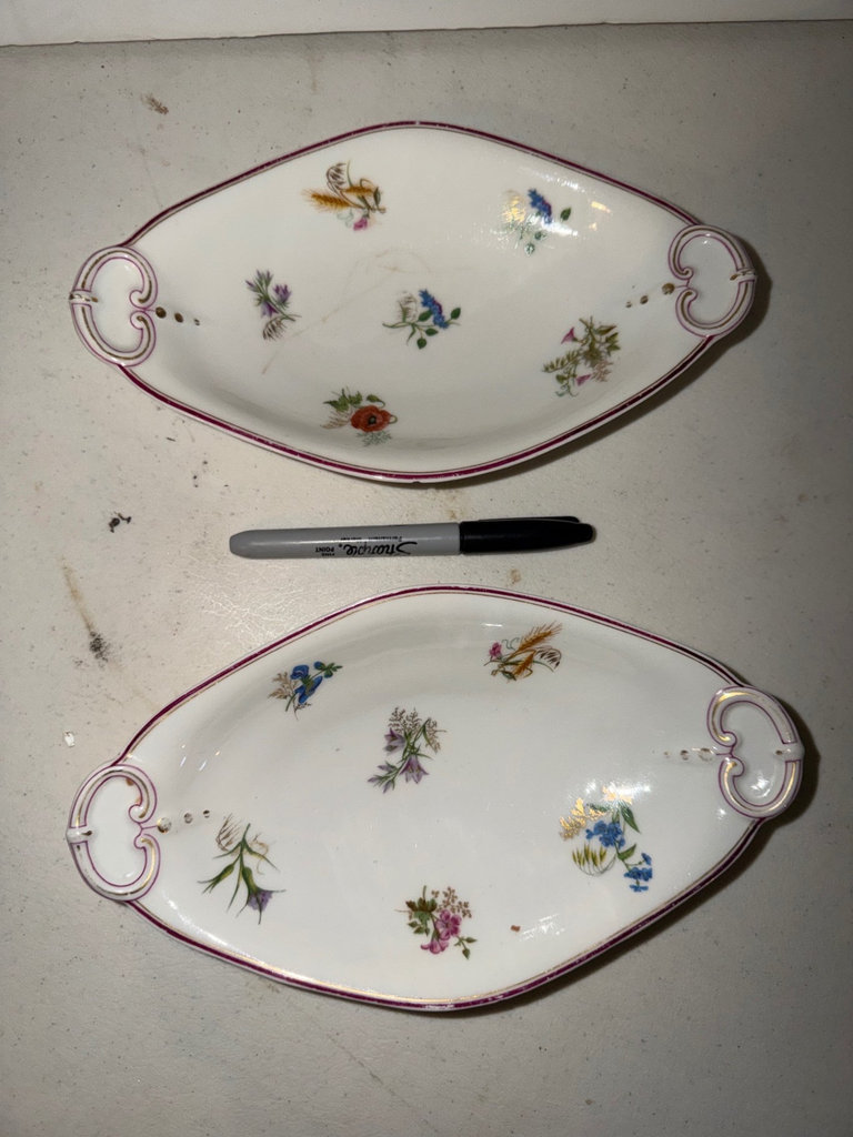 Floral porcelain tureen, Platters  - image 5 of 12