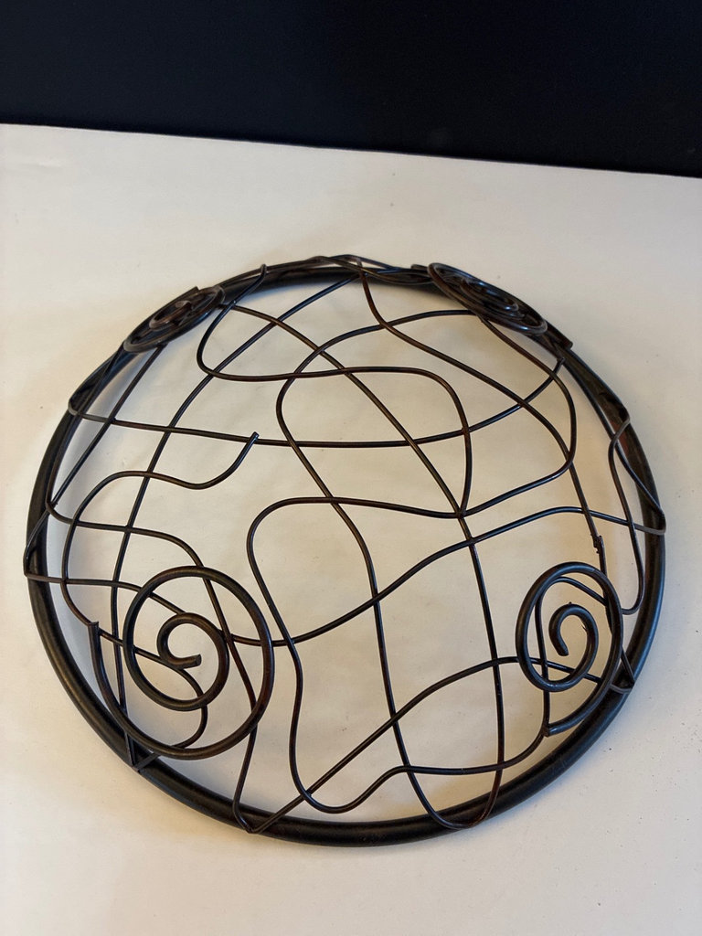 Assorted decorative home items - image 7 of 9