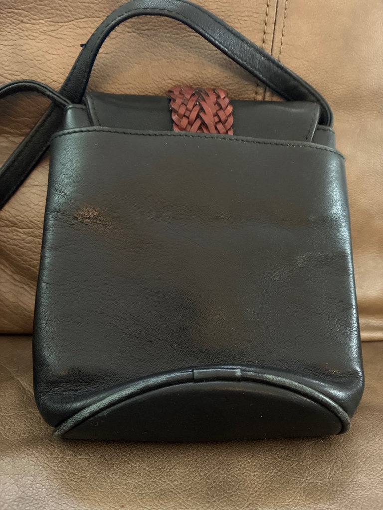 Collection of women's handbags and purses - image 13 of 20