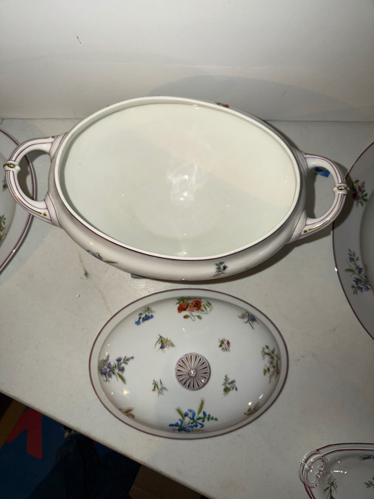 Floral porcelain tureen, Platters  - image 1 of 12