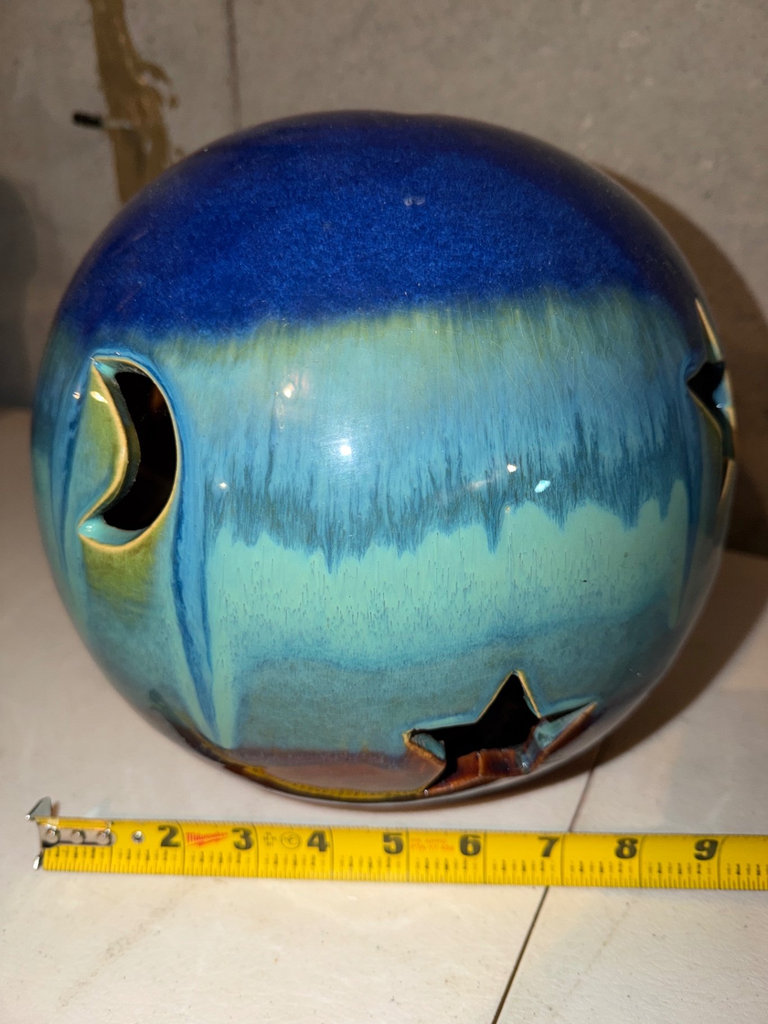 Decorative stone pedestal, blue ceramic globe, rabbit statue - image 2 of 10