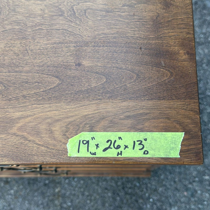 Nightstand/End Table - image 3 of 8