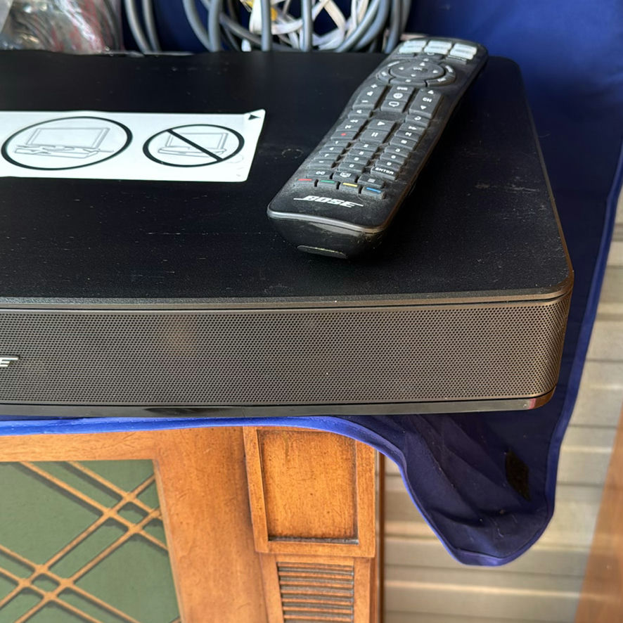 Bose Solo TV Sound System - image 5 of 14